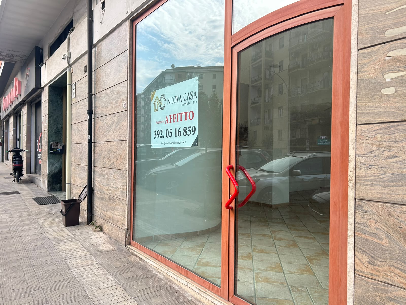 Cosenza, Piazza B. Zumbini